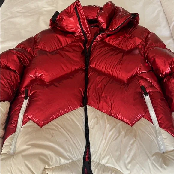 Perfect Moment Men’s Airview Duvet Red and White down Ski Jacket size L large - Picture 2 of 13